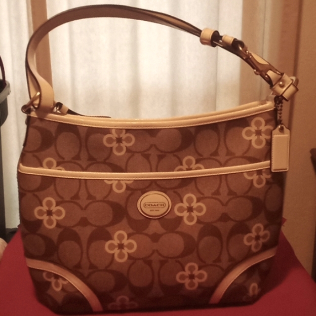 Vintage Coach Peyton Hobo Bag